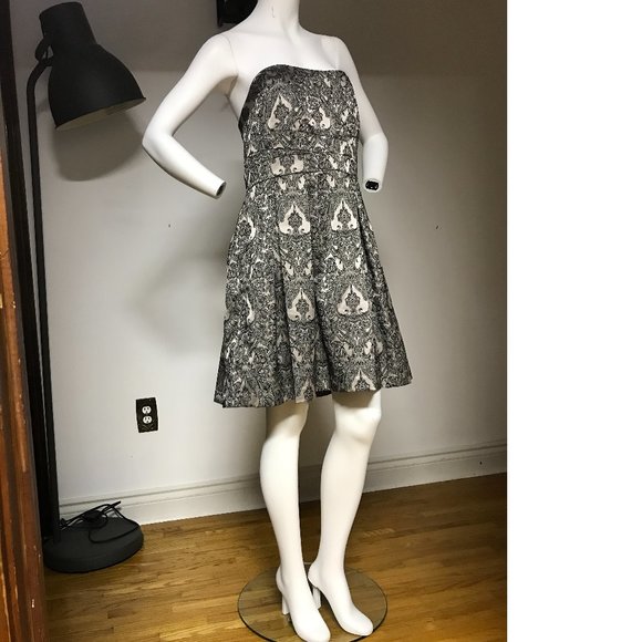 NWT Le Chateau PLUS SIZE Jacquard Fit & Flare Dress Champagne Gold Black… - Picture 1 of 4